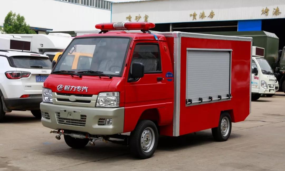 為國家電網(wǎng)提供一流產(chǎn)品，程力新能源人工智能搶險救援車首批訂單圓滿交車