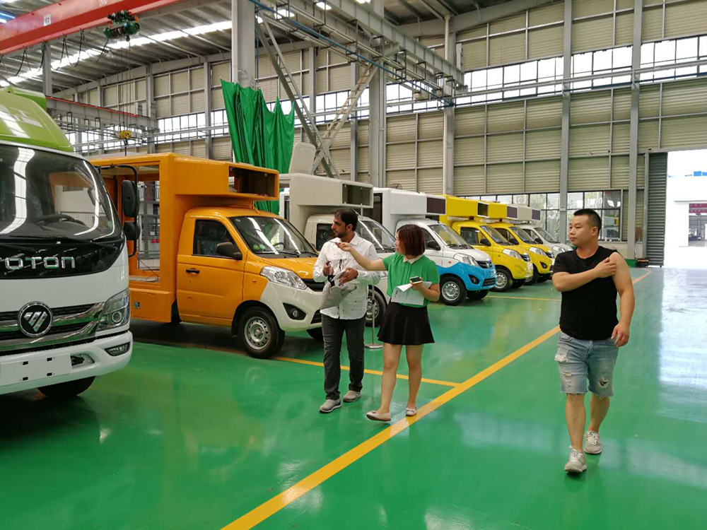 程力重工產(chǎn)品“精工制造、精益求精”——外貿(mào)出口客商不期而至，訂單紛至踏來(lái)